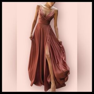 NWT Ladivine Formal Dress (fits - 4 / 6 ) tagged size 8 prom bridesmaid maxi